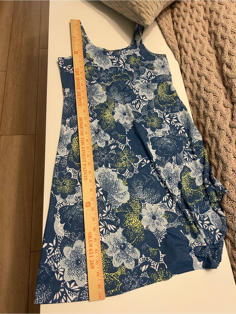 Columbia small sports dress - Picture 5 of 7
